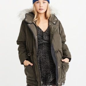 A&F Faux Fur Hooded Puffer Jacket-Olive